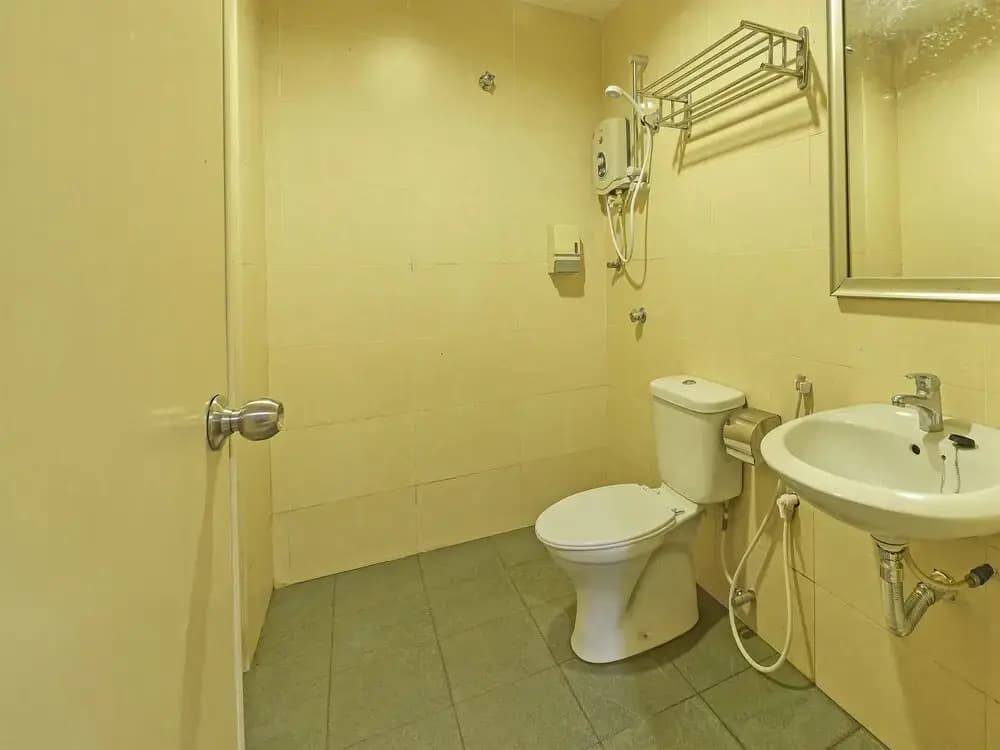 OYO 90669 My Hotel Vistana - photo 9