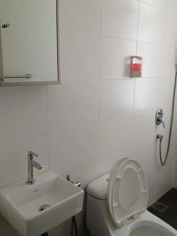 White House Cubical Hotel - photo 5