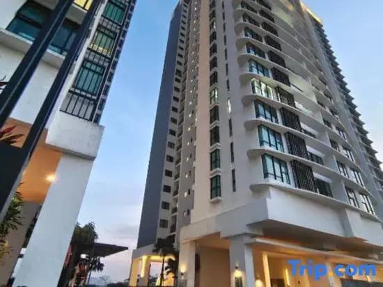 Midvalley Southkey Mosaic 2BR Suite Homestay by Jfive - photo 1