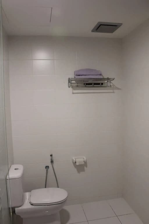 De Houz - Trefoil Setia Alam Home Stay - photo 9