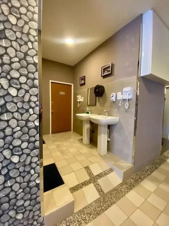 Brighton Inn & Camping Resort - photo 5