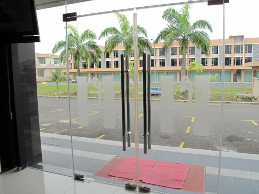 Labuk Hotel - photo 14