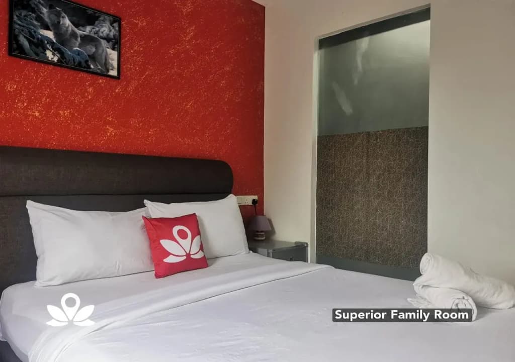 LSH Hotel - photo 19