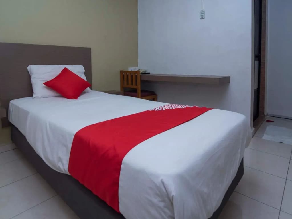 OYO 434 Marbella Hotel - photo 17