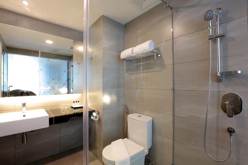 Amerin Hotel Johor Bahru - photo 9