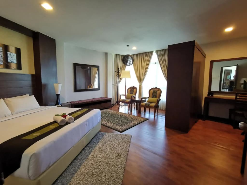 Samsuria Beach Resort & Residence - photo 3