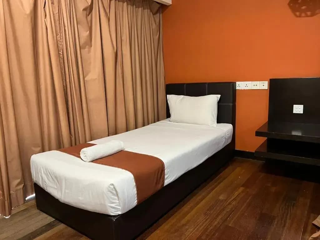 Raintree Resort suites at Bandar Sunway - photo 15