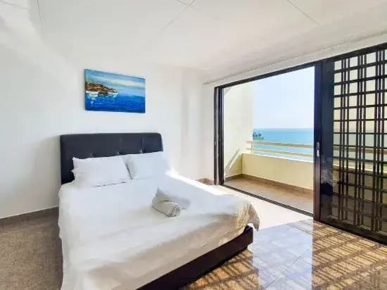 Seaview Condo@Regency Tanjung Tuan/10px/3BR - photo 2