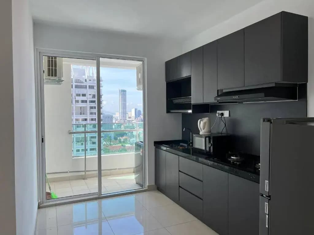 Mansion One Suites By Merlene - photo 10