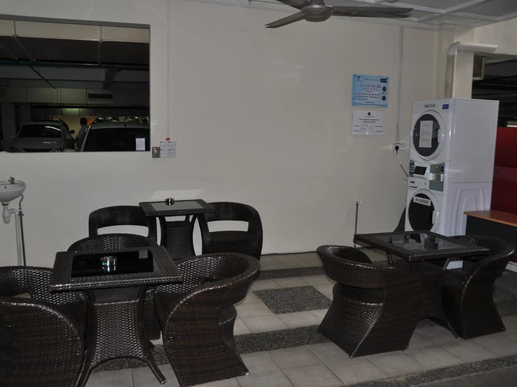 Super OYO 89847 Switz Paradise Hotel - photo 16
