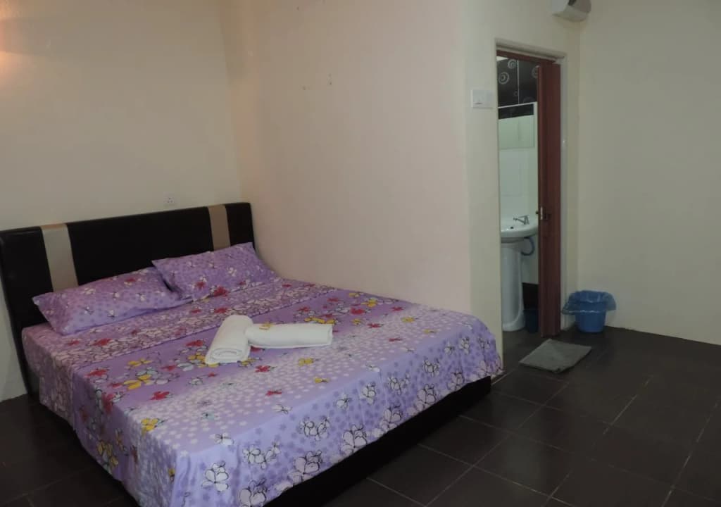 D Village Cottage - photo 3