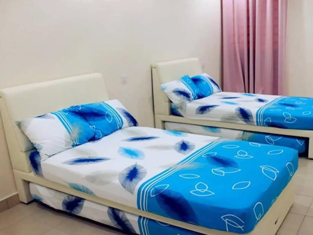 Shia Guesthouse - photo 2