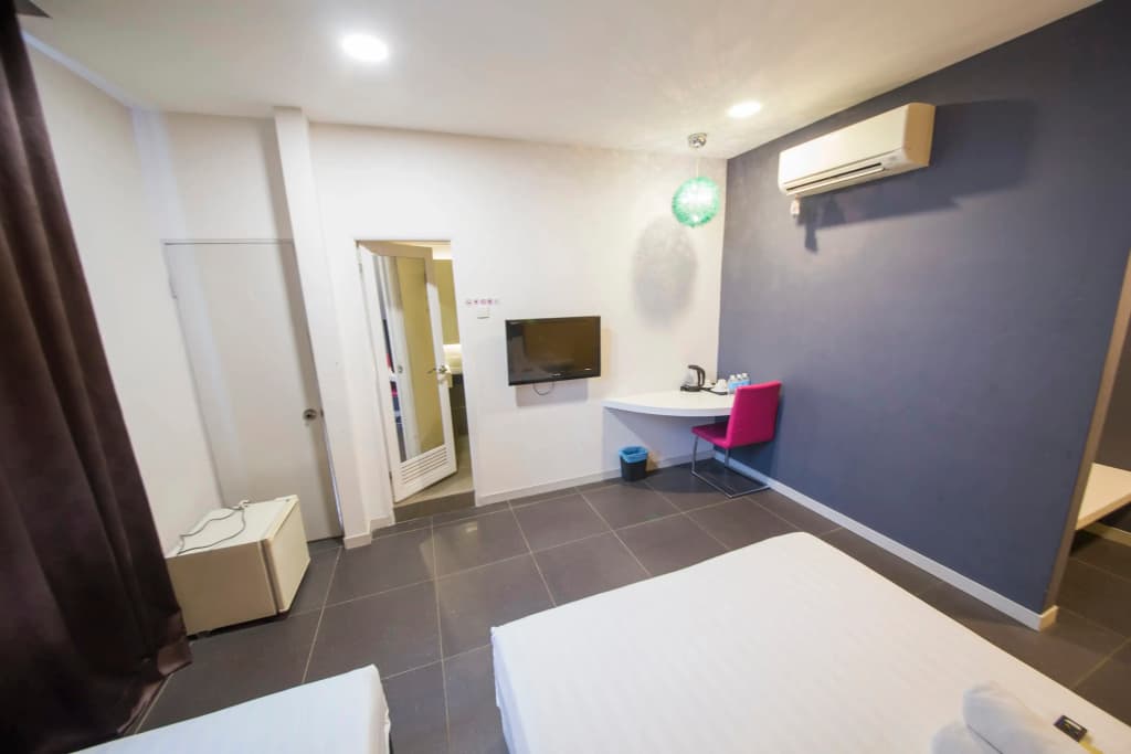 B&S Boutique Hotel - photo 8
