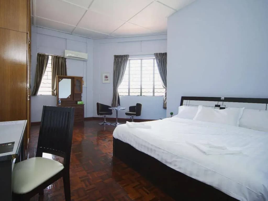 Hin Loi Guesthouse - photo 7
