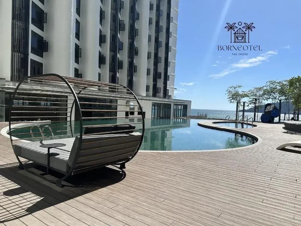 Borneotel The Shore KK by CHG - photo 9