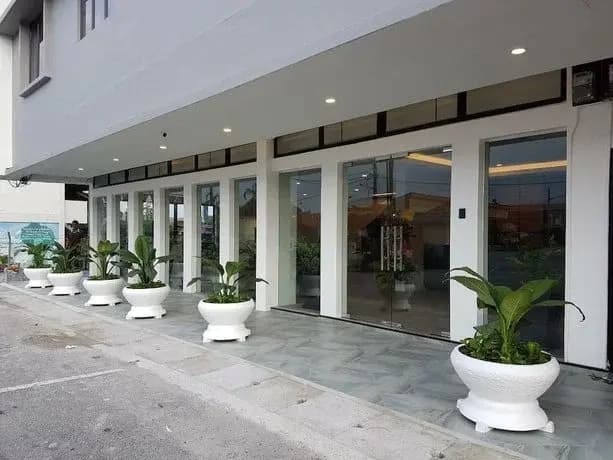See Foo Hotel - photo 5