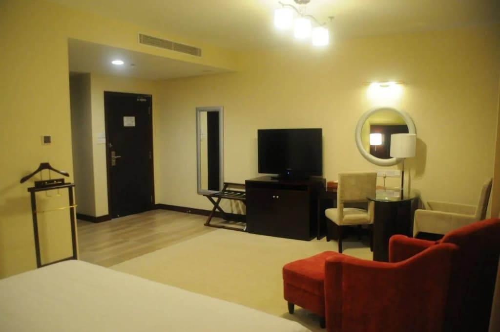Gaya Centre Hotel - photo 13