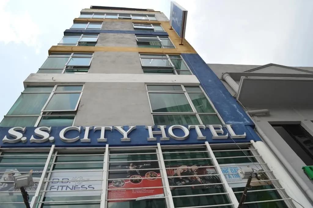 SS City Hotel - photo 12