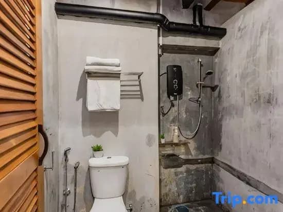 The Woods Cottage Near Jonker Melaka by I Housing - photo 8