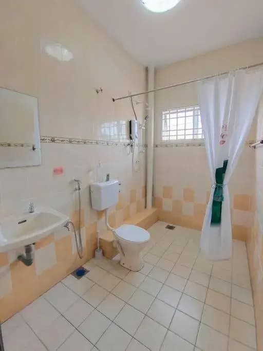U&I Homestay Kampar - photo 4