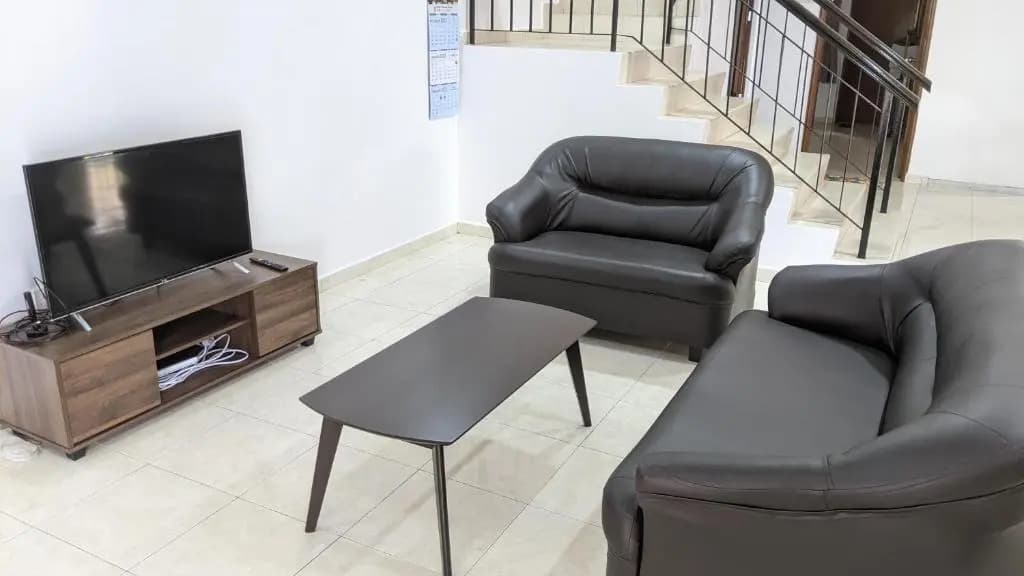 Johor Bahru 6 Bedrooms Corner House: Big & Comfort - photo 9