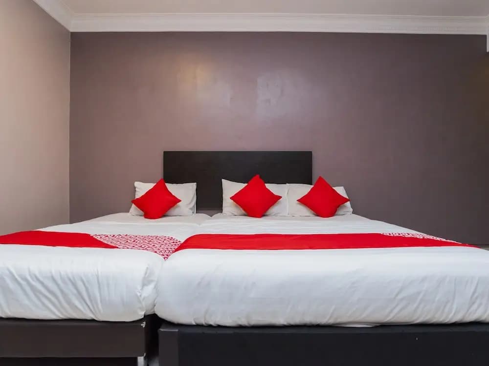 Golden Horse Hotel by OYO Rooms - photo 5
