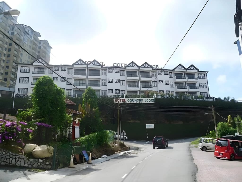 Country Lodge Resort - photo 16
