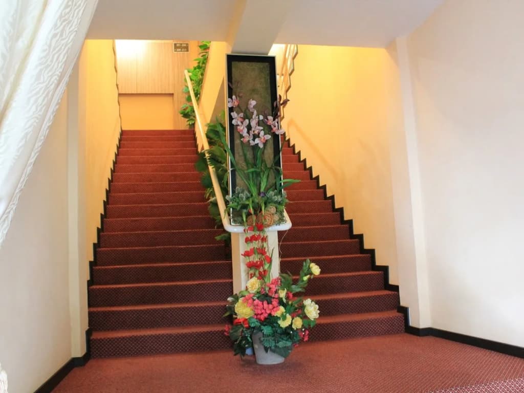U & Me Hotel - photo 11