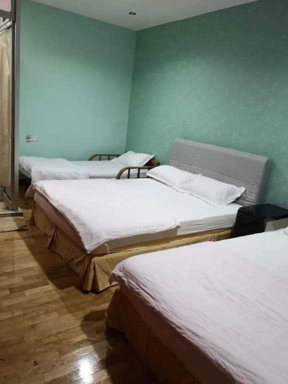 Home Inn - photo 8