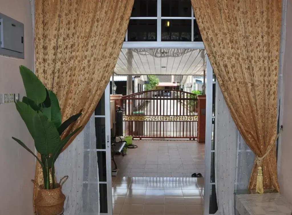 Cahaya Kasih Homestay - photo 8