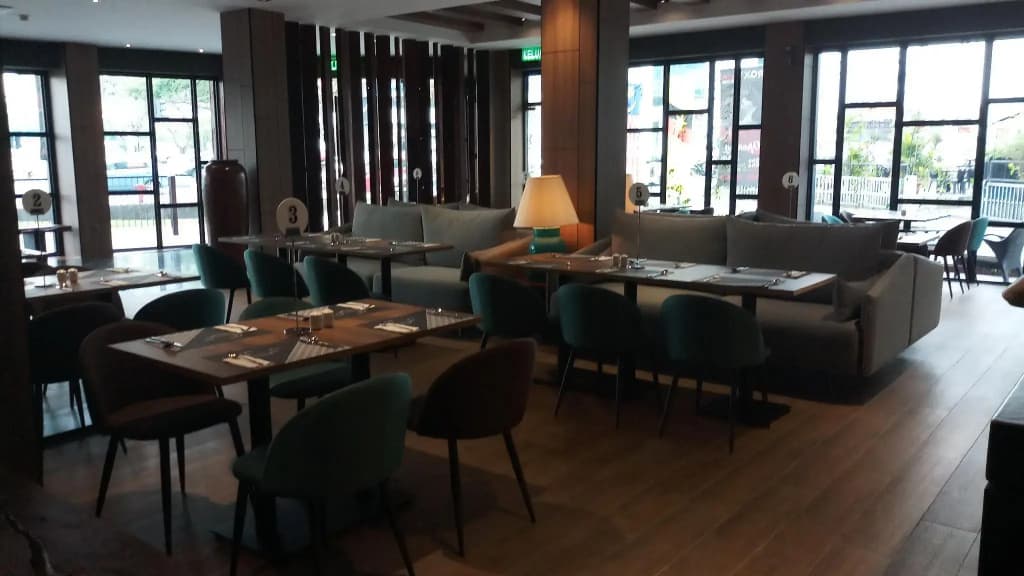 Roxy Hotel Padungan - photo 11
