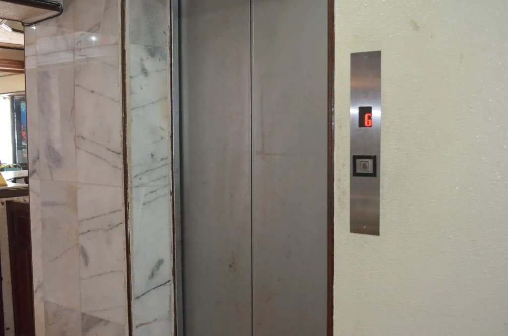 Sabrina Court Hotel - photo 18