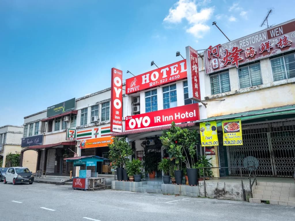 OYO 1125 IR Inn Hotel - photo 4