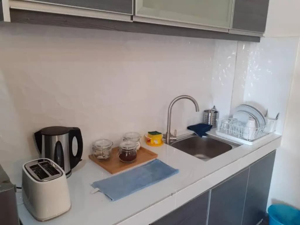 Omar's Place 2 - photo 17
