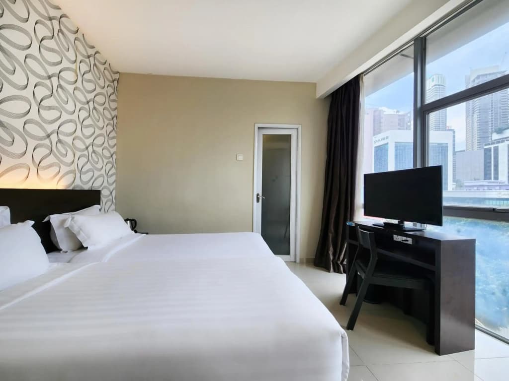 Izumi Hotel Bukit Bintang - photo 3