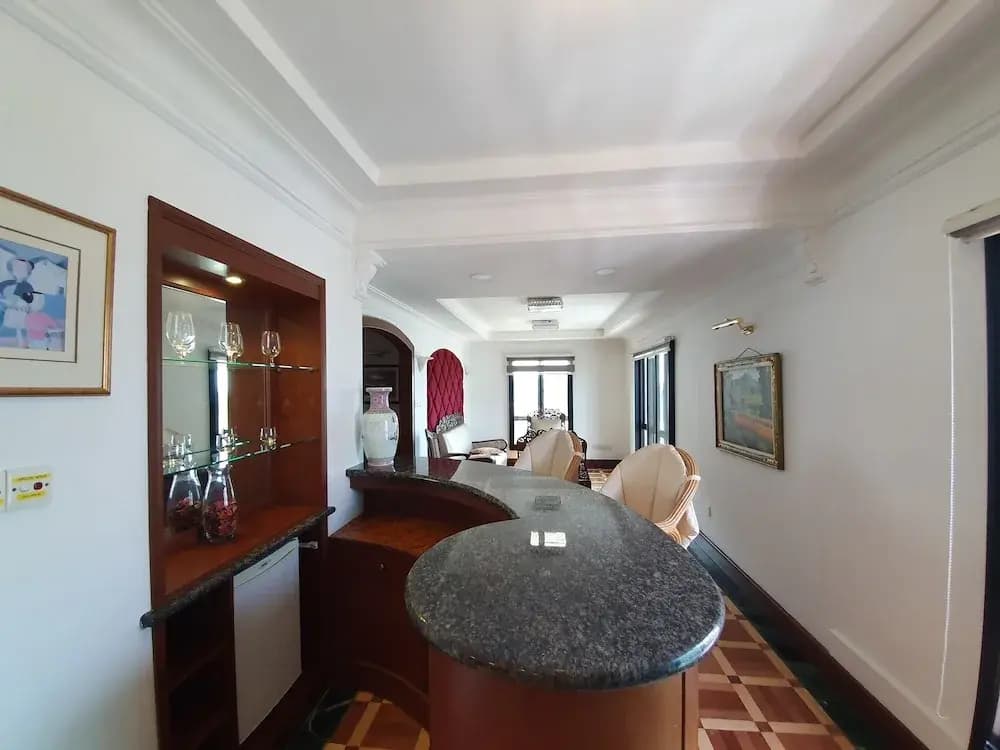 Marina Court Luxury Penthouse - main photo