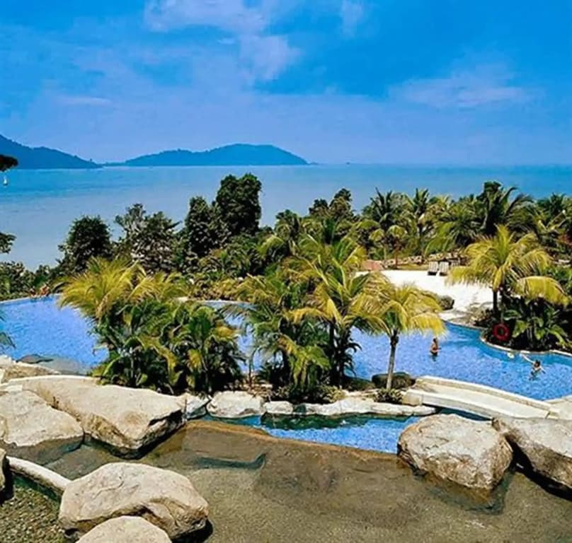 DoubleTree by Hilton Damai Laut Resort - photo 18
