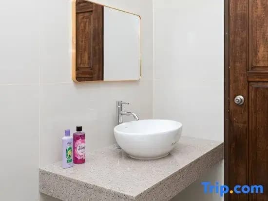 Tanjung Bungah 5BR Villa w pool 20pax - photo 4