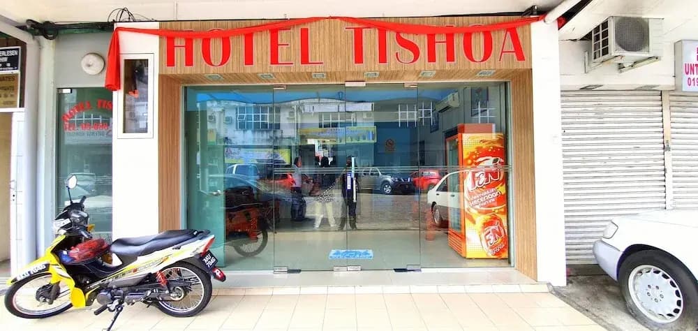 OYO 89737 Hotel Tishoa - photo 11