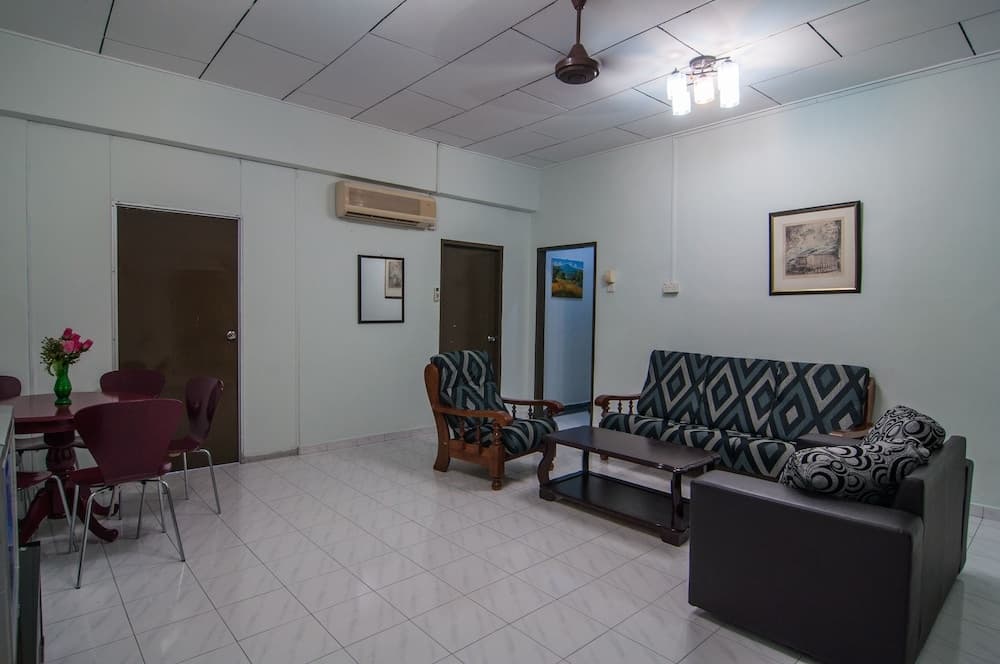 Chin Hua Residence - photo 13