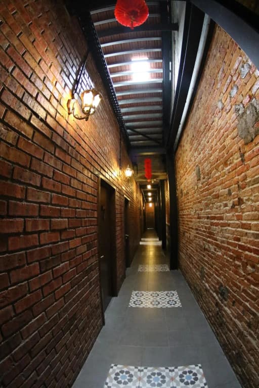 Ban Loong Hotel - photo 10