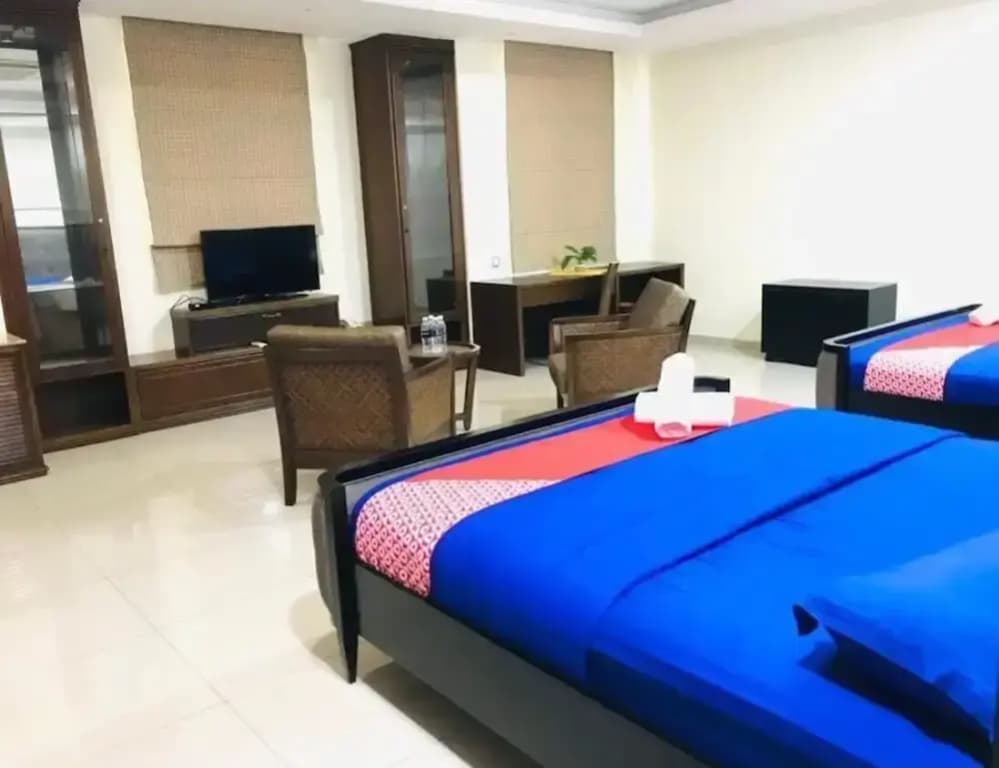 Maxwell Inn Luxury Hotel - photo 3