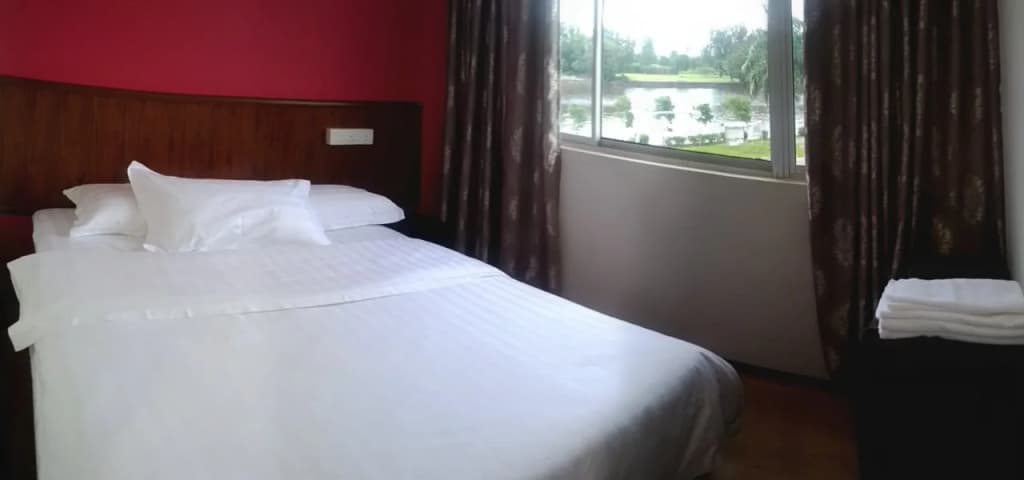 Universal Inn - photo 1