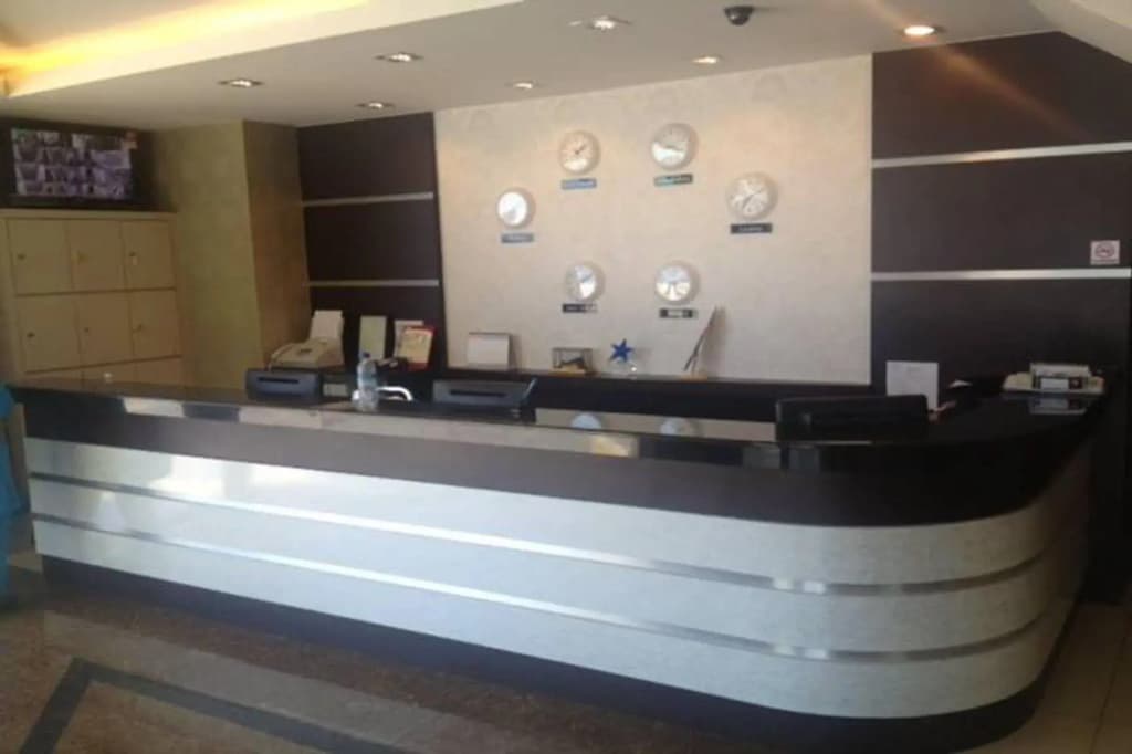 Syaz Meridien Hotel - photo 8