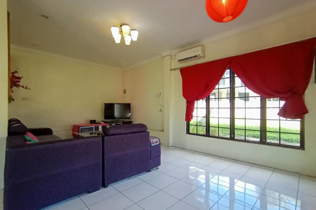 OYO HOME 90241 Villa Home Sibu - main photo