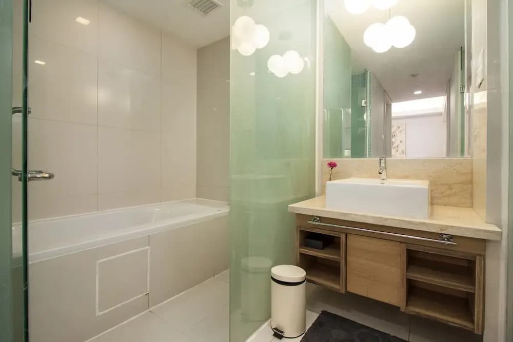 KLCC Suites by Plush - photo 7