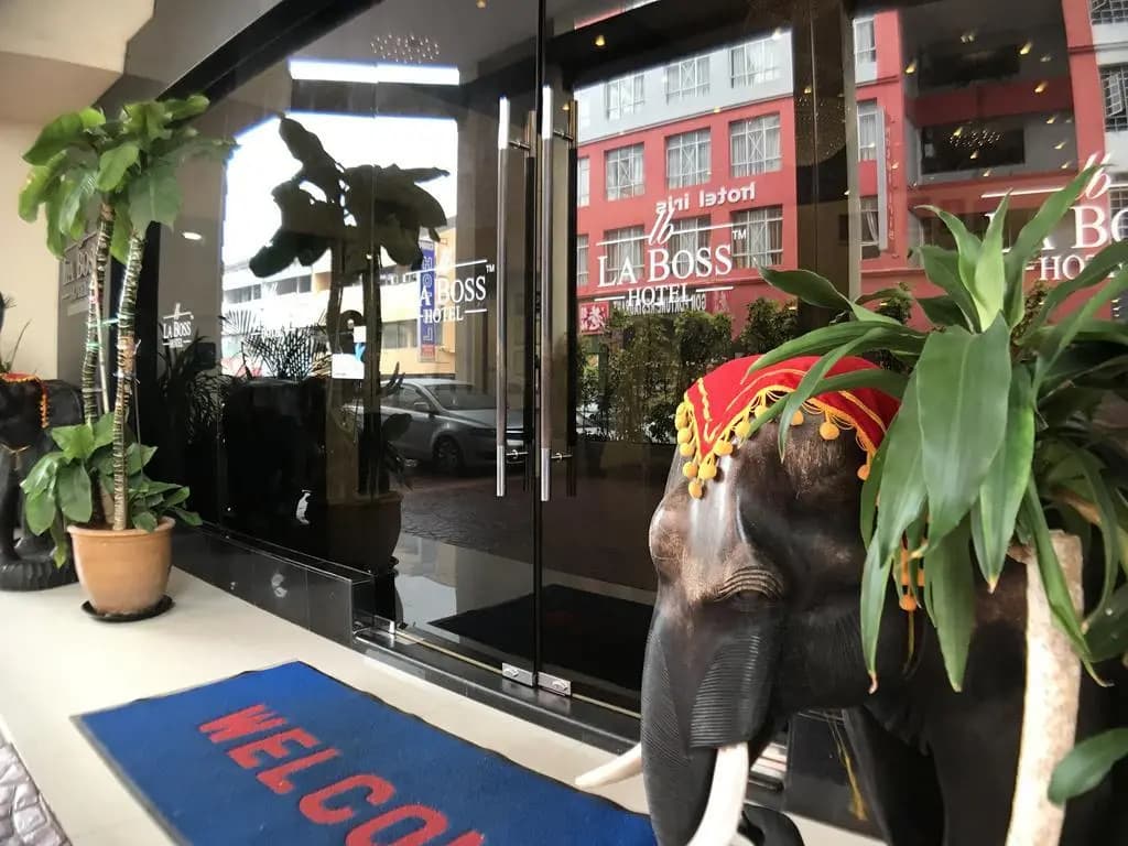La Boss Hotel - photo 14