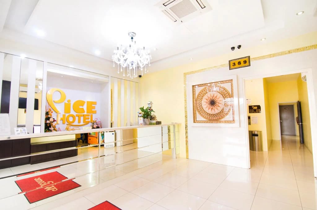 Pice Hotel - photo 2