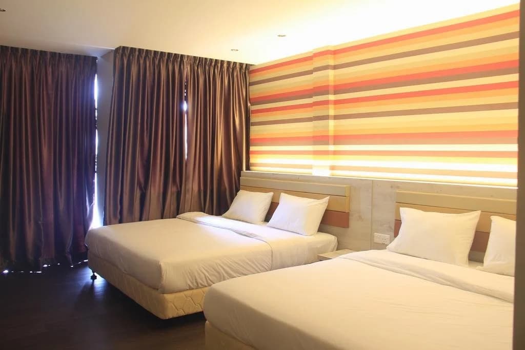 Merge Summit Boutique Hotel - photo 2