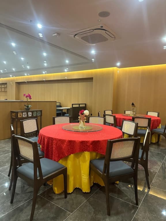 The MAJULAN Hotel - photo 45
